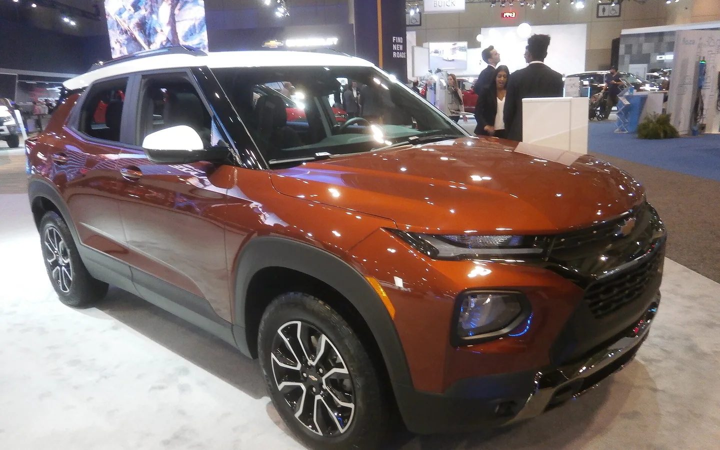 Chevrolet Trailblazer, كروس أوفر