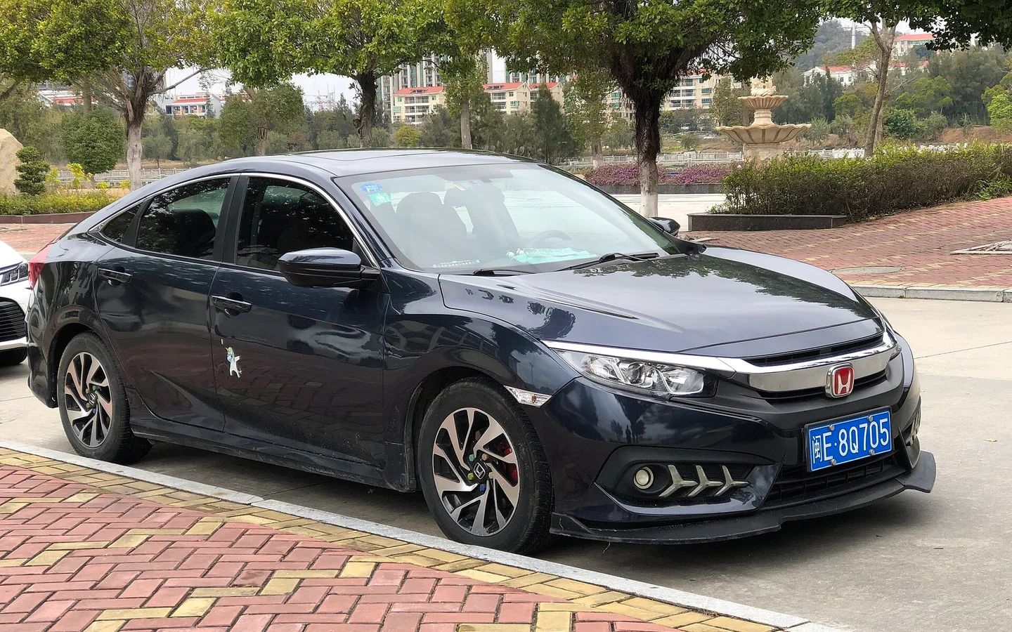 Honda Civic, سيدان